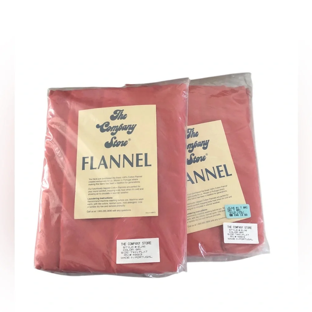 The Company Store Brick Flannel Twin Flat Sheet Set of 2 NWT Coral/Warm Pink